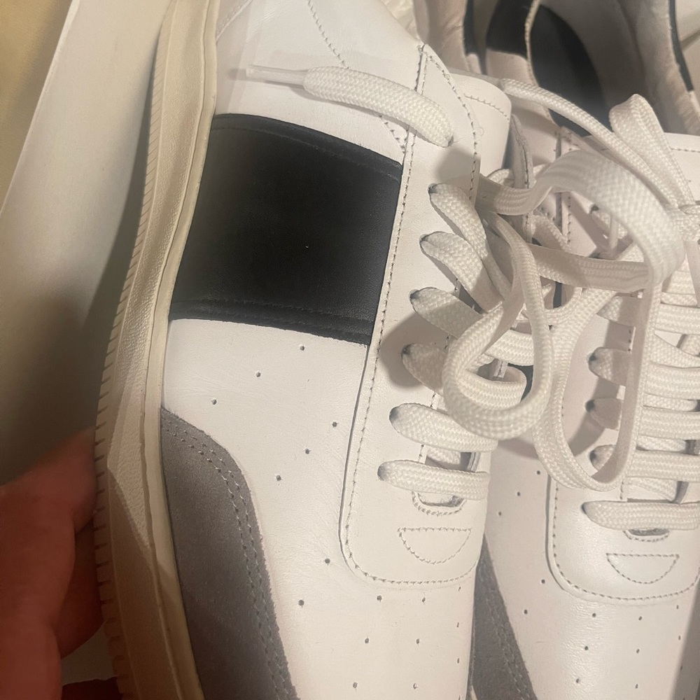 Sandro sneakers Europe size 44 - Picture 3 of 8